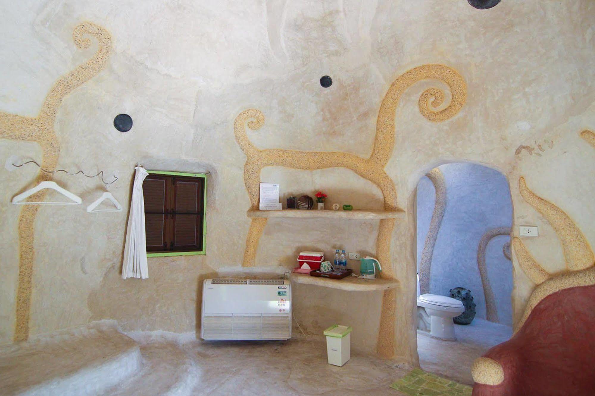 מלון הואה הין Naidee Sculptured Huts מראה חיצוני תמונה
